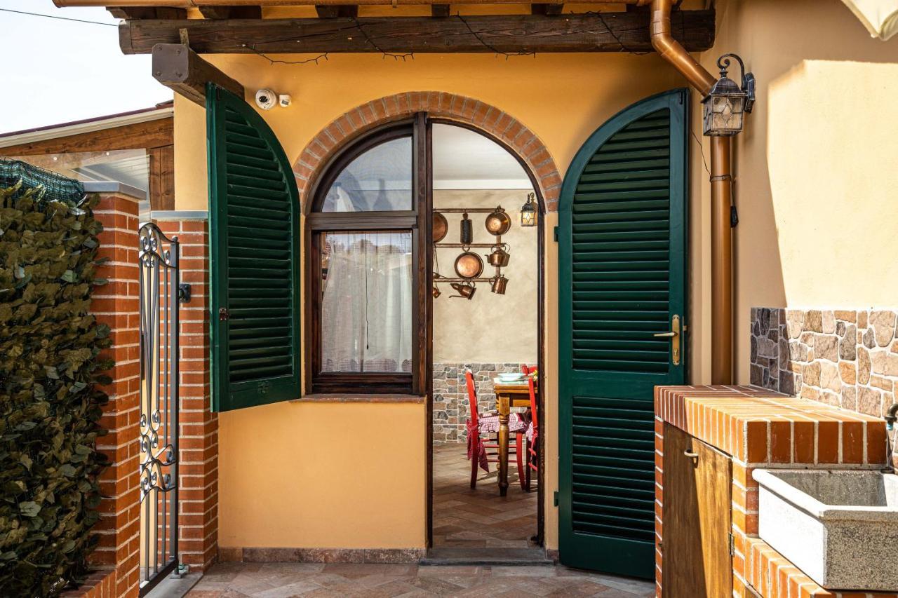 パラーイア Il Cantuccio Toscanoヴィラ エクステリア 写真